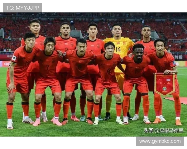 中国足球队迎战日本队，热身赛前瞻分析与双方阵容预测